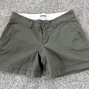 Old Navy Women's Khaki Green 5” Shorts Size 0
